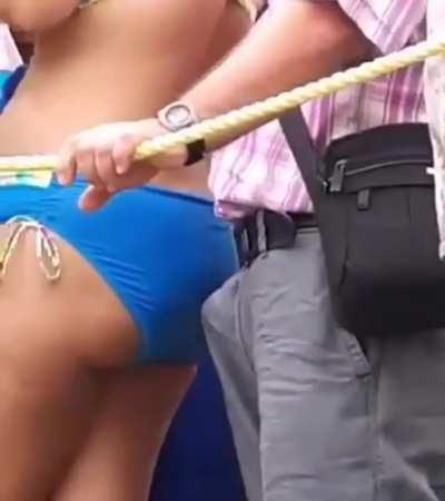 That booty rub must have cured his dysfunction !!