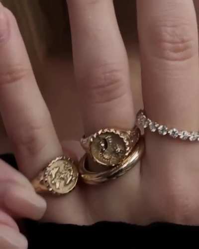 Olivia Ponton in Brilliant Earth’s November 2024 campaign