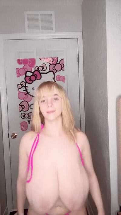 These titties go insane in missionary