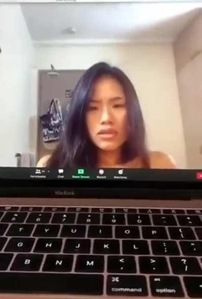 Singaporean girl masturabating during Zoom Class