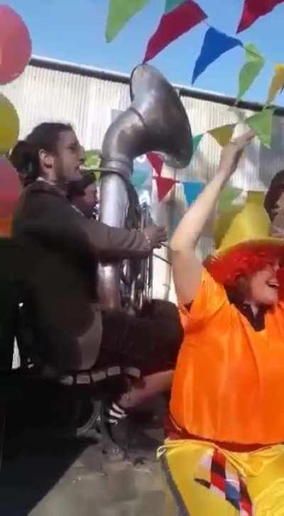 Pinocho, Woody, Minie, Mickey, IT y Papaito Piernas Largas. En el día del niño, no faltó nadie al festejo... en Río Primero, Córdoba, Argentina