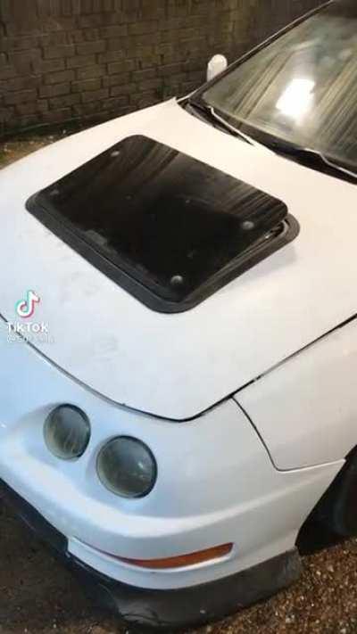 Sunroof for engine