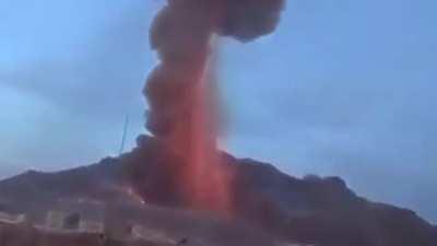 U.S. Drops MOAB ‘Mother of All Bombs’ on ISIS Caves in Afghanistan | April 13 2017