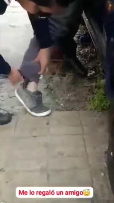 Me lo regaló un amigo