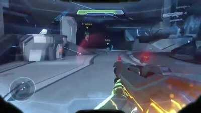 My first halo 5 bug :'D (this capture was from 4 years ago)