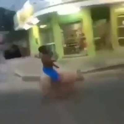 Não posso nem mais montar no adm 😡