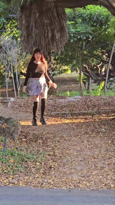 I got dared to cross the street with plug cuffs and a lush at max speed