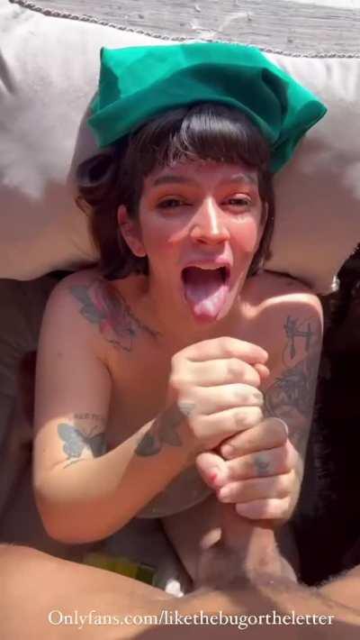 I can’t help myself with this perfect cock