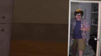 The Knife is the worst weapon in Valorant.