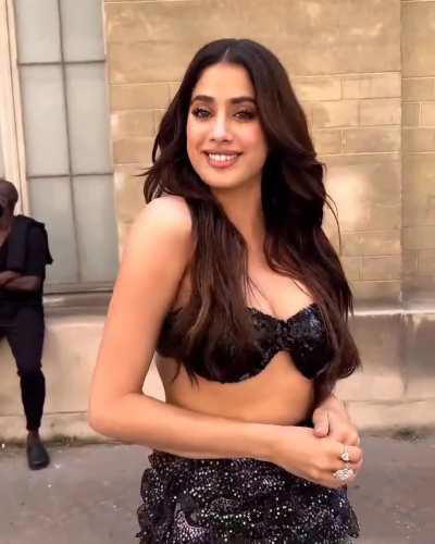Neposlut Janhvi Kapoor auditioning for Black Porn, Imagine all Black Dicks Cover her in the Background ripping her clothes off and slapping and pounding her and later leaving her naked all covered in their cum on streets of Paris 