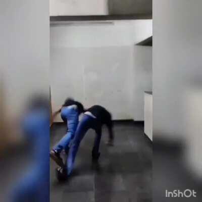 Keeda makoda samaj rhe hoe