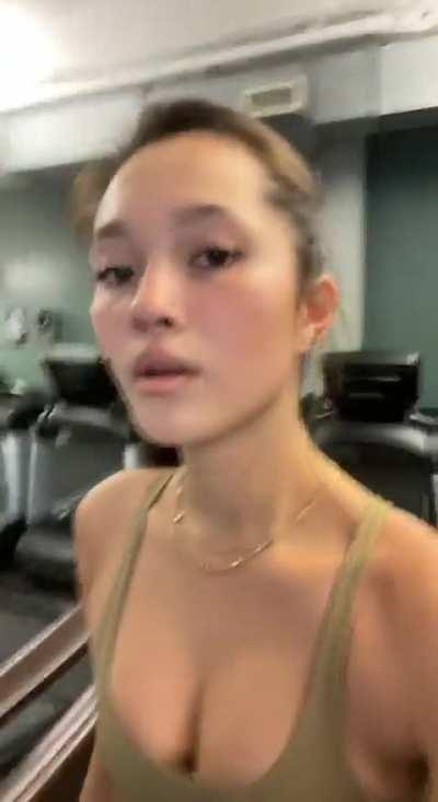 Lily Chee Gym Snap