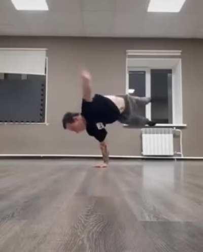 Do you even lift.. god damn..!!