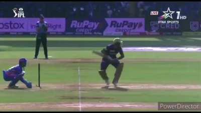 15cr worth valued wicket keeper there, ladies and gentlemen 