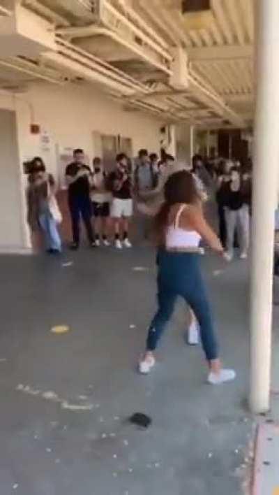 blondie really ate all that combo😳