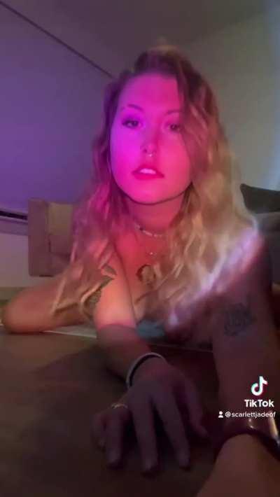 Cum get underneath me!