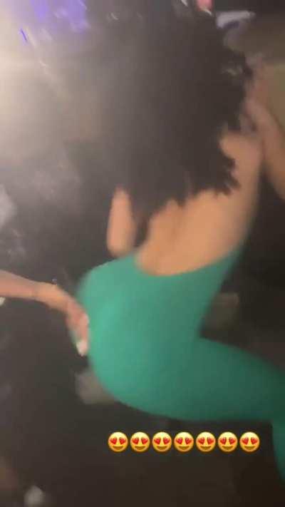 Aya tanjali twerking in tight dress