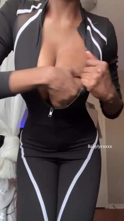 Fighting to pull them out 🥵