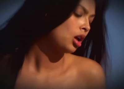 Tera Patrick - Island Fever (2000)