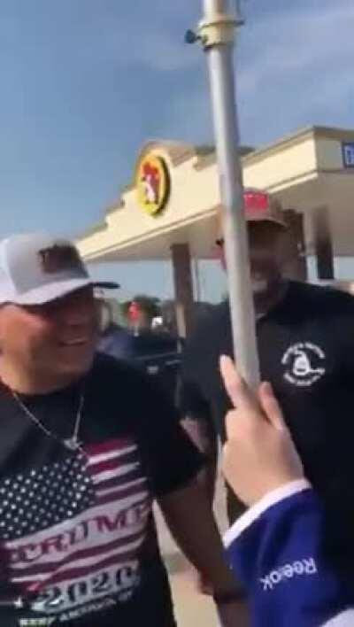 Violent Trump supporter at a rally in Texas assaults a peaceful counter-protester Video creds: Twitter @davenewworld_2