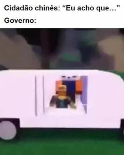 Crítica social foda.