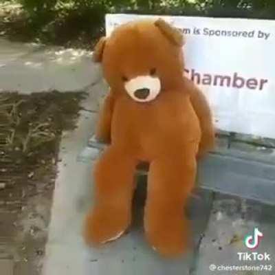 Ex Popular Loner: Uncle Maxwellius Fiddlewick Dentilius Jr future self really loosing his mind this is recent footage and his final Sos to us all.