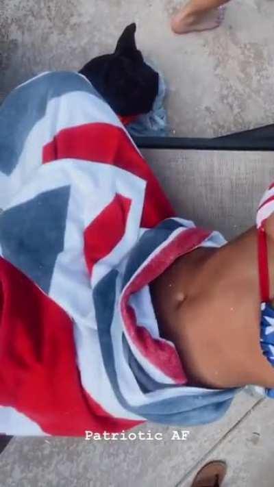 Ria Santos (@missriasantos)