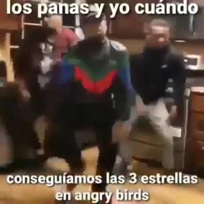 Pajaros furiosos vs cerdos