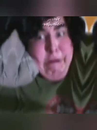 Los que le den like podrán tener 1 Loli xd