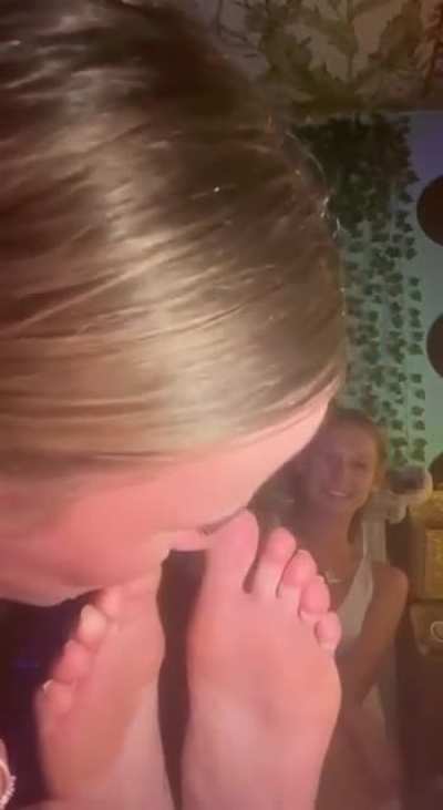 amateur girl on girl foot worship part 2