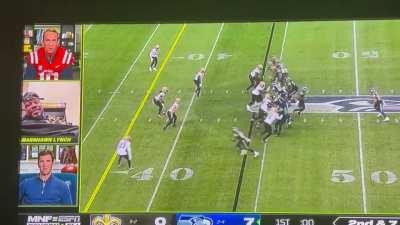 [Highlight] Marshawn Lynch drops an F-bomb on national television