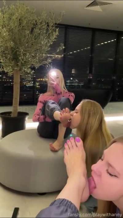 Au service de la déesse 👣