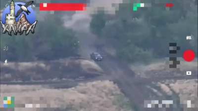 Russian FPV drone from the 39th Separate Brigade strike 2 Ukrainian pickup trucks and a Humvee - East of Provosk 07/19/2025