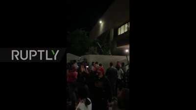 Phoenix still believes in Trump