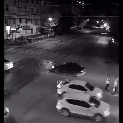 to fix a manhole cover