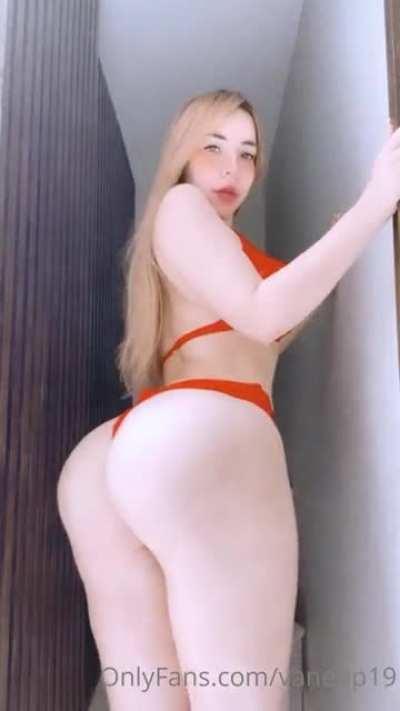 Hot model complete pack in premium, join premium and get more than 300 models updated packs with daily drops. Check comment for info