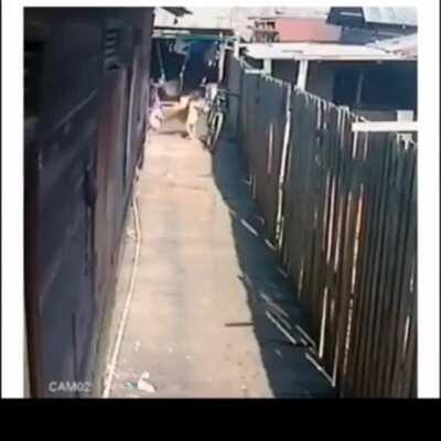 Attack on titan ng kahirapan