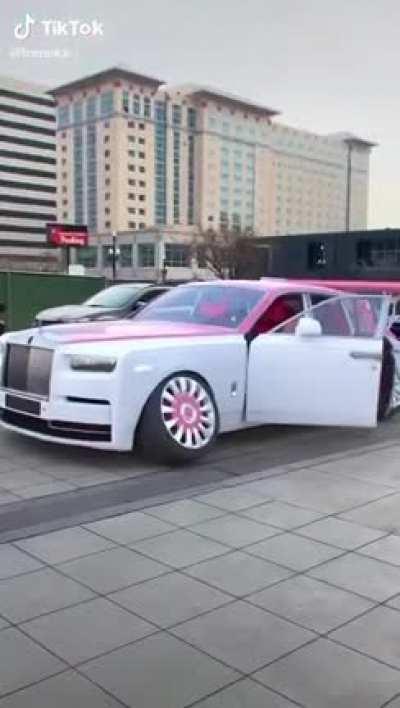 Why would someone ruin such a perfect car like that.