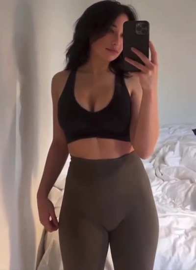 Would there be interest if we made a group chat on reddit ?