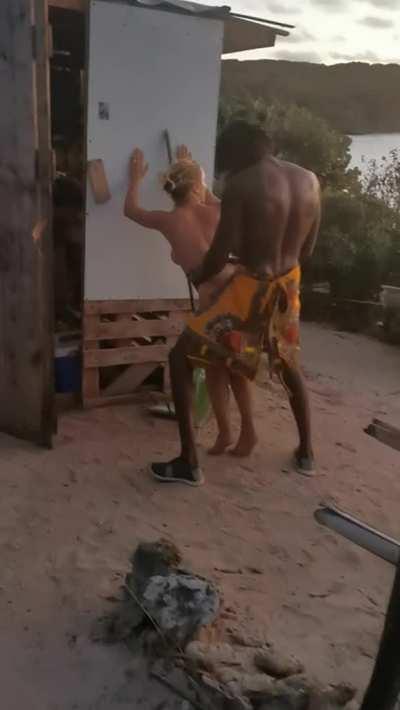 Milf got vaccinated and is ready for bbc on vacation