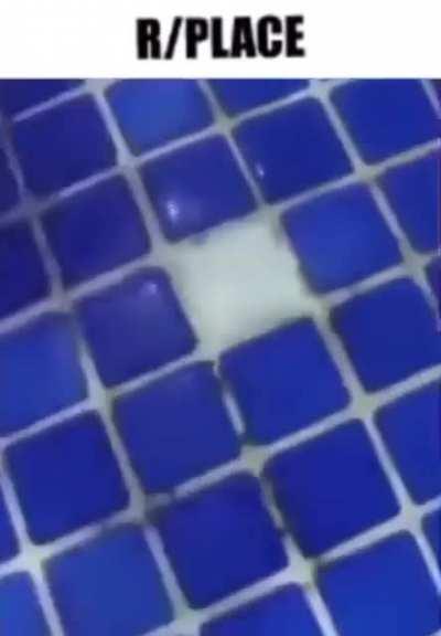 It’s me. I’m the one placing random tiles.