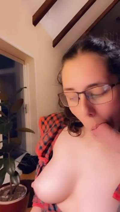 2022 Holiday Sale! $3 OnlyFans & 50% OFF SexySaffron.com! <3