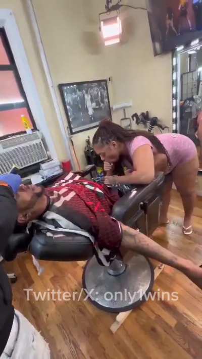 At the barber shop 😳