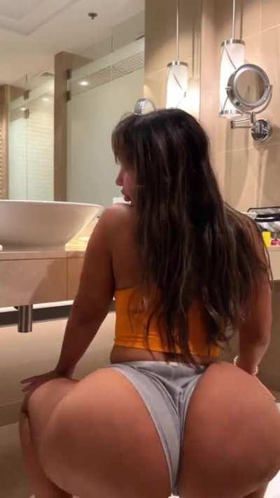 Maria G. (@moremariag)