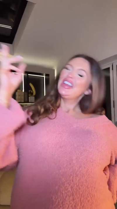 Charlotte Dawson pregnant