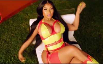 This outfit is so good....