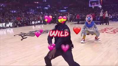 Dont lewd lolis or the loli police are gonna come after you