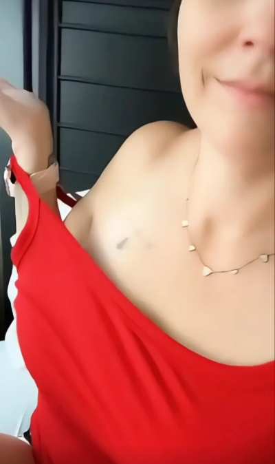 If I had a dick in my mouth I wouldn't wake the neighbors. [MF]