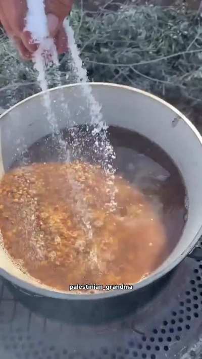 Mujadara (lentils with bulgur) with caramelized مجدرة البرغل اكله شتويه recipe. indulge in a heartwarming traditional winter dish in Palestine.