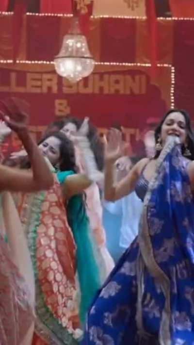 Kiara Advani sexy Compilation